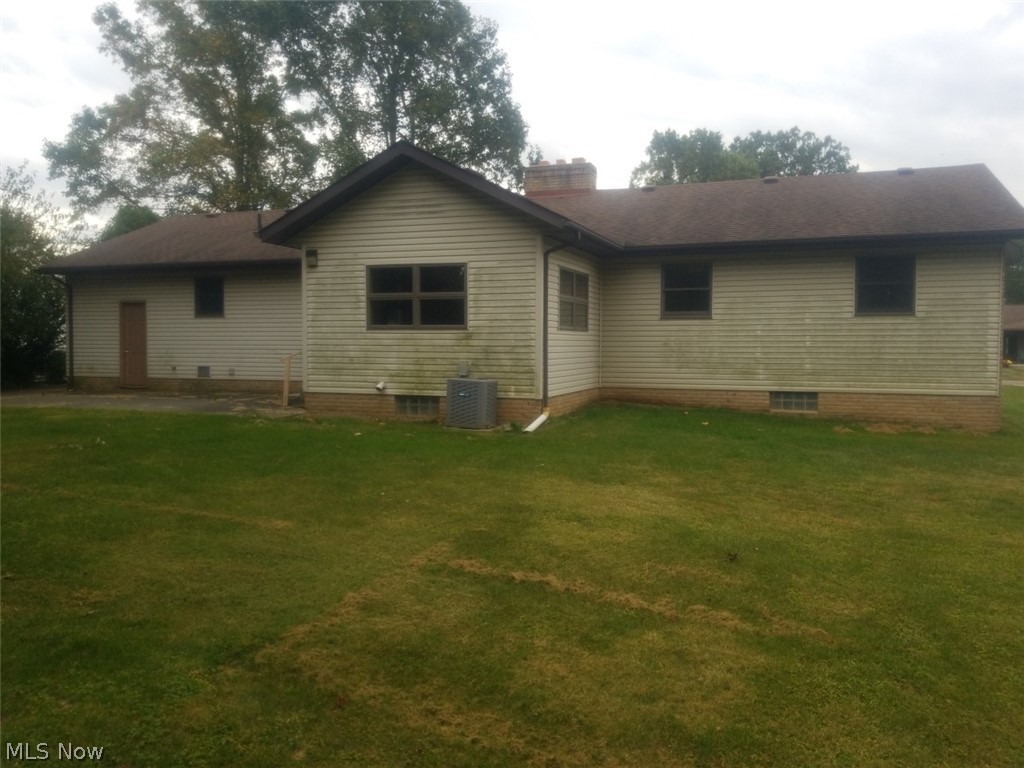 4613 13th Street Northwest Canton, OH 44708 - Photo 2 of 13