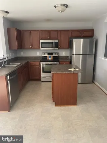 $2,150 | 5252 Mulberry Run Court, Stephens City, VA 22655