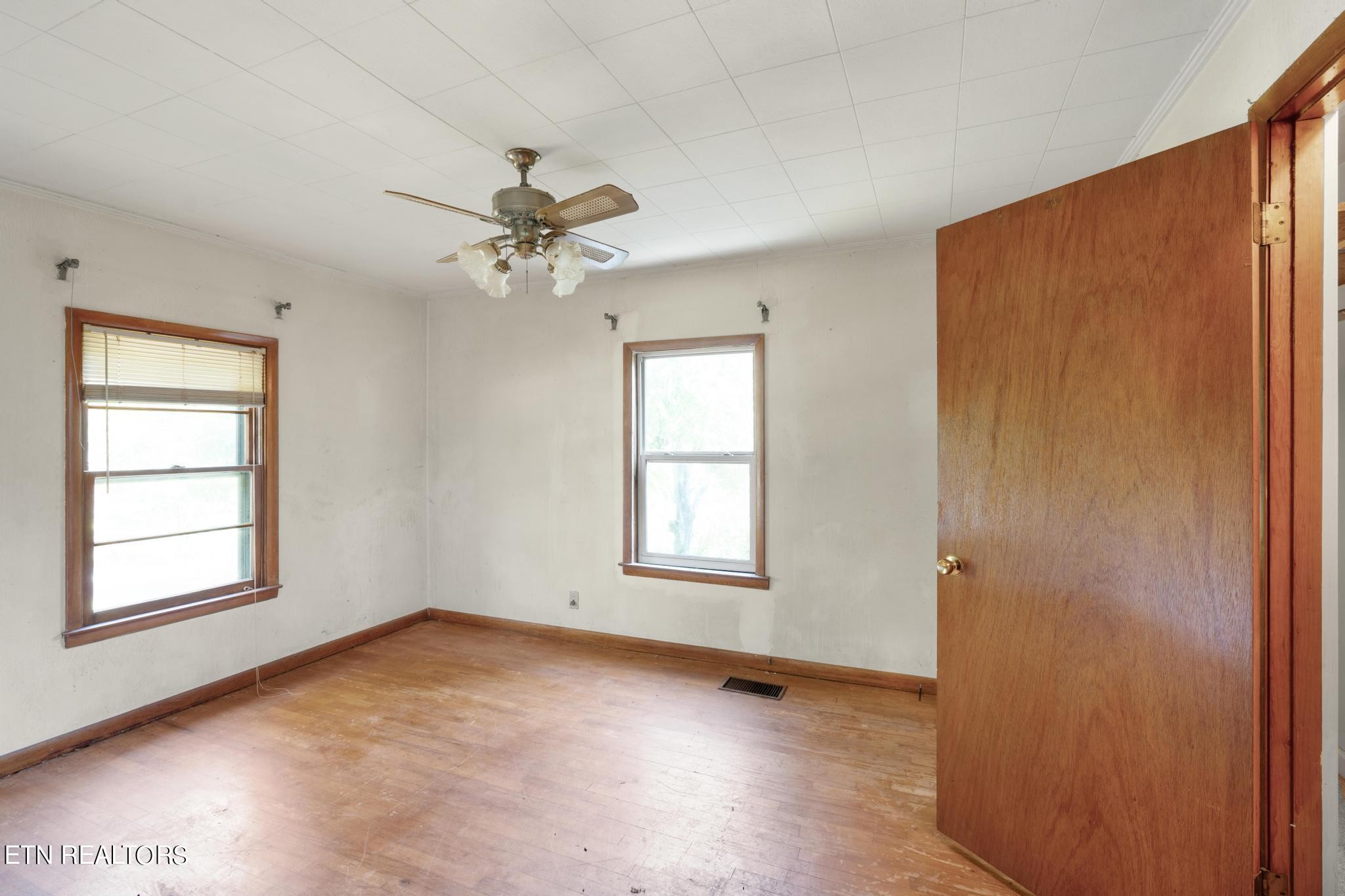 120 Henry Haynes Road Knoxville, TN 37920 - Photo 12 of 21 Gallery Image 12
