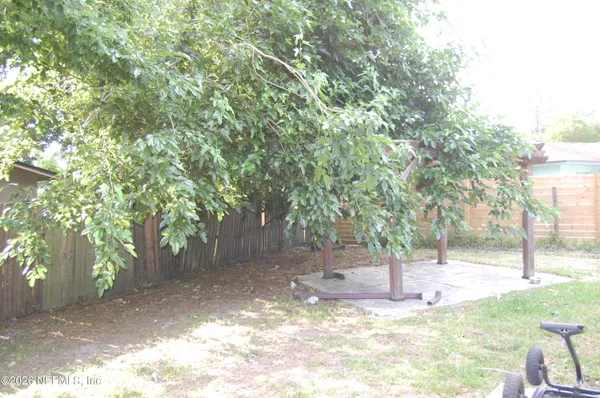 $260,000 | 8321 Santman Court, Jacksonville, FL 32221