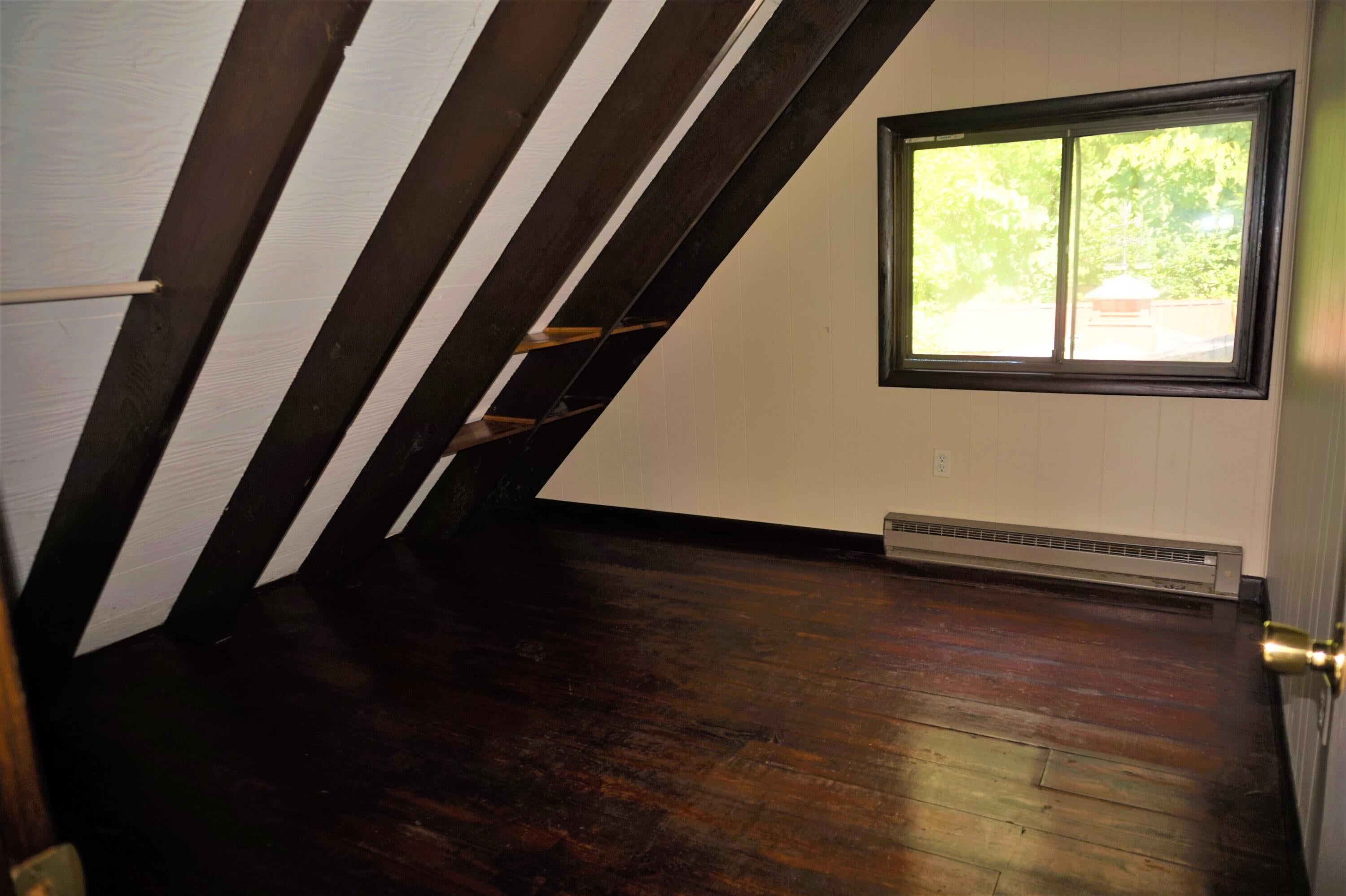 177 Rip Van Winkle Road White Sulphur Springs, WV 24986 - Photo 22 of 29 Gallery Image 22