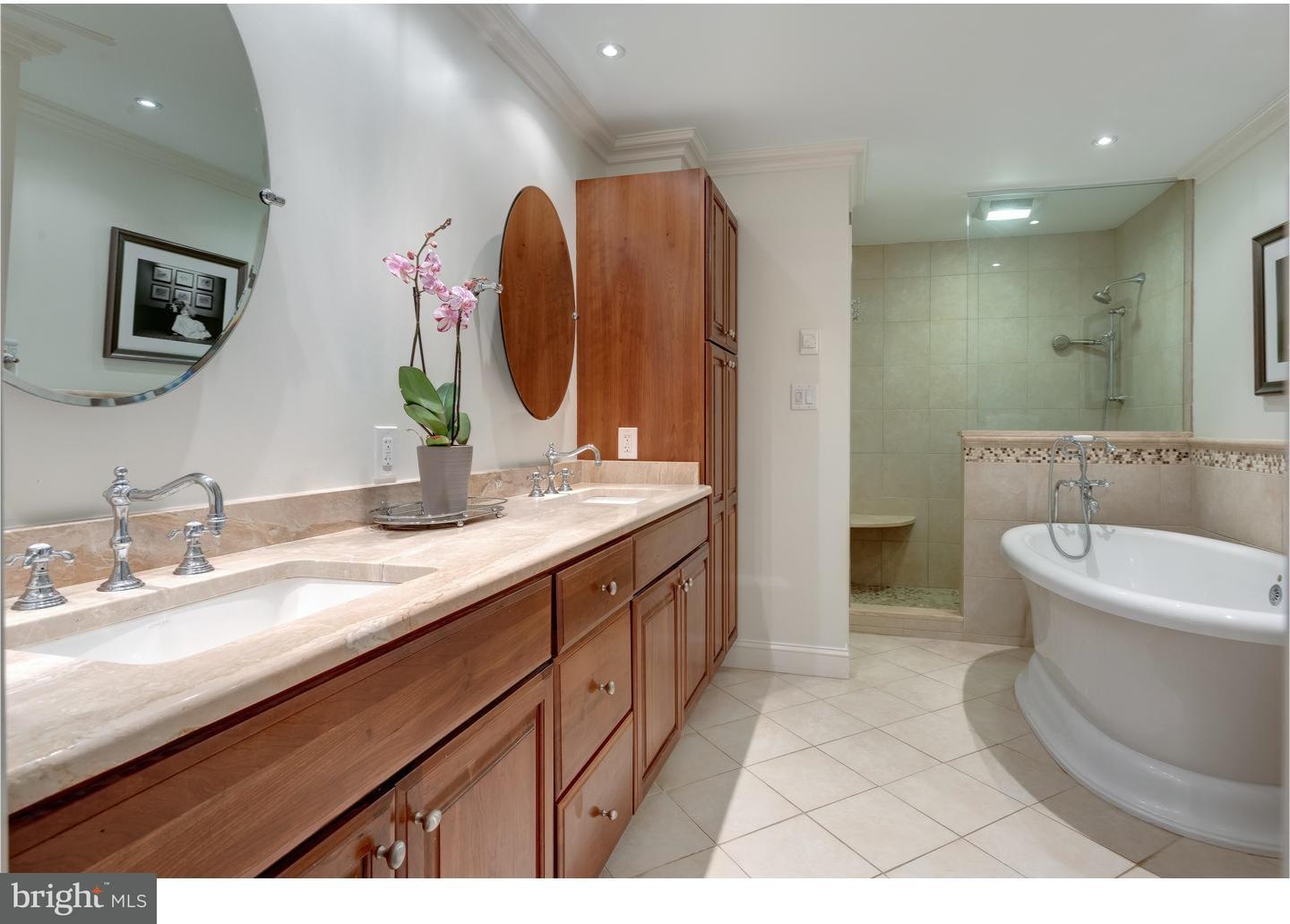 121 Graham Way Devon, PA 19333 - Photo 13 of 25 Master Bathroom
