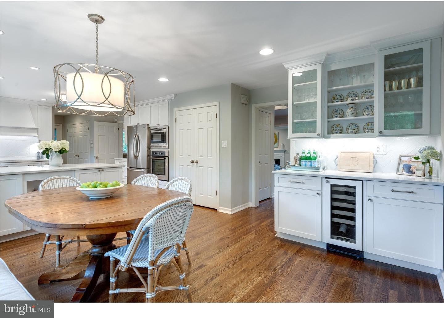 121 Graham Way Devon, PA 19333 - Photo 5 of 25 Breakfast Room