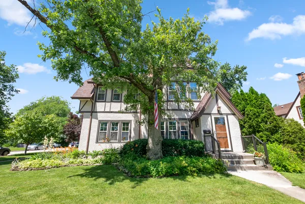 $339,900 | 1146 Douglas Avenue, Flossmoor, IL 60422