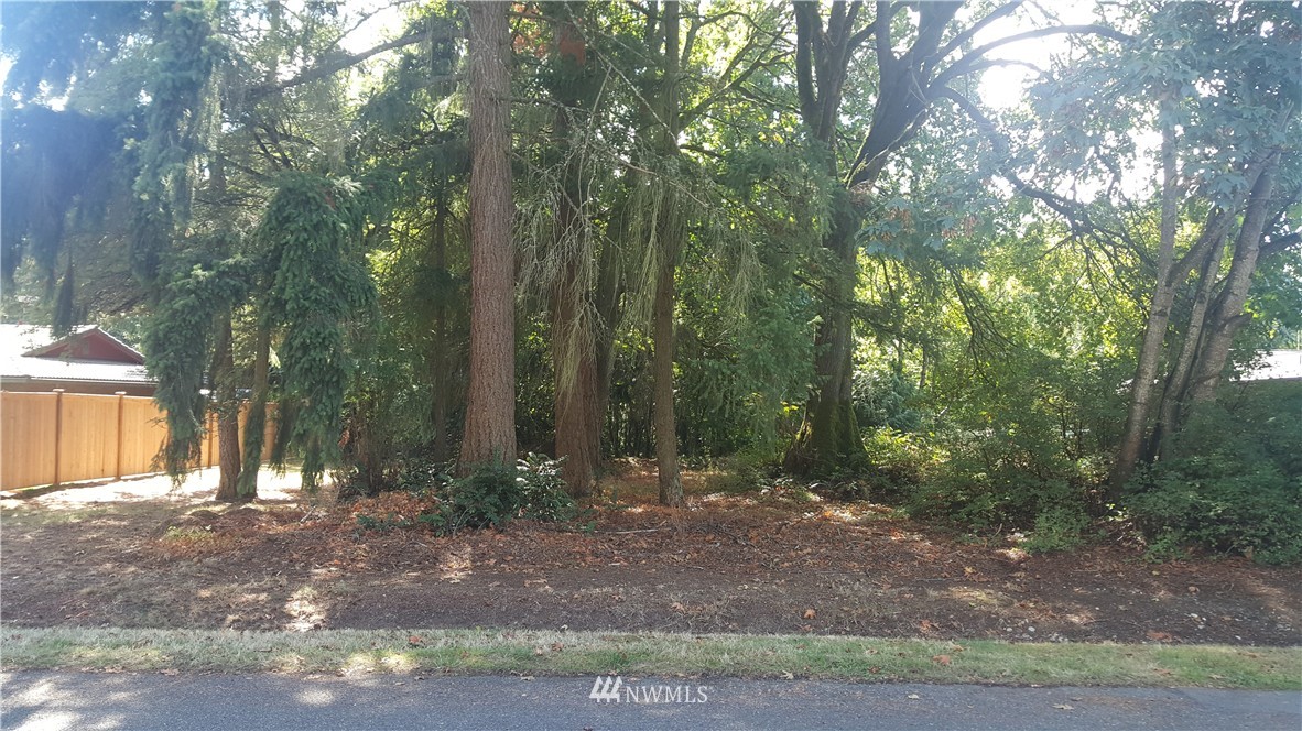 13815 Southeast 144th Street Renton, WA 98059 - Photo 1 of 2