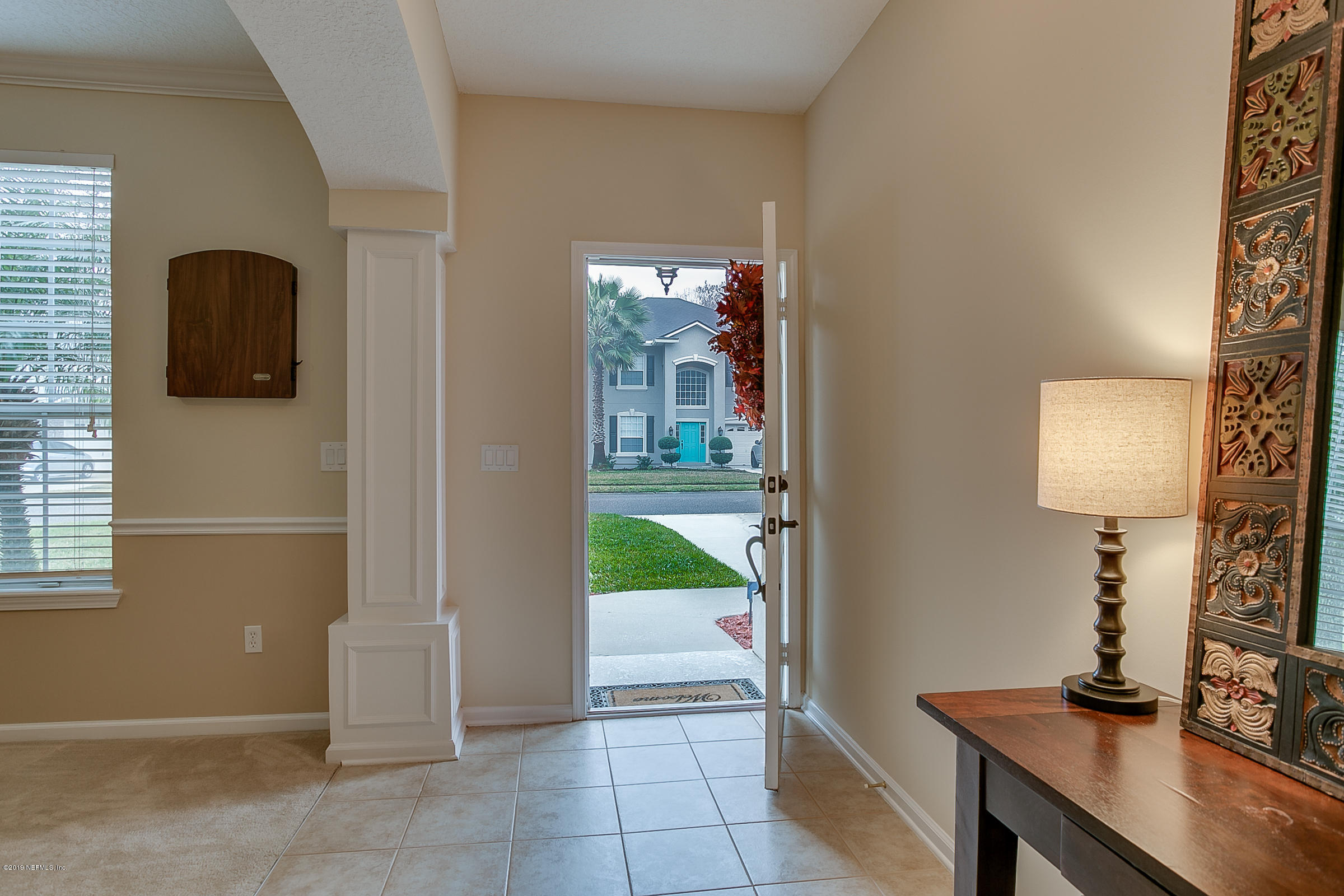 03 Entry Foyer