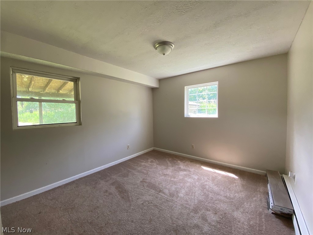 6123 Ledge Road Madison, OH 44057 - Photo 15 of 30