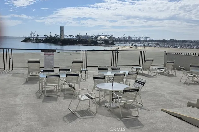 $550,000 | 1140 East Ocean Boulevard, Unit 109, Long Beach, CA 90802