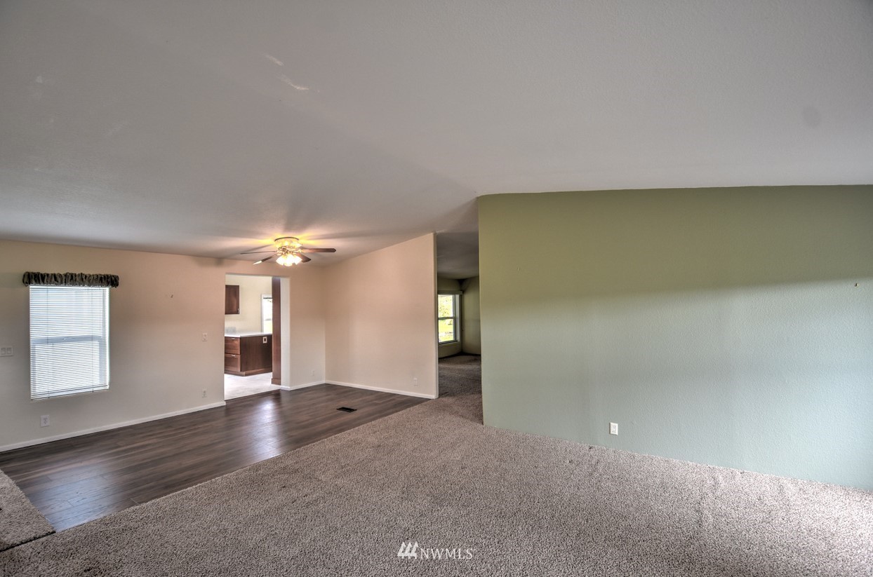 4720 180th Way Southwest Rochester, WA 98579 - Photo 9 of 40 Gallery Image 9