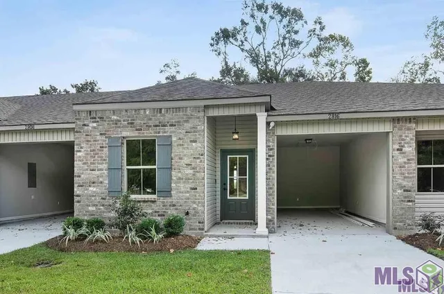 $235,900 | 17455 Berkshire Drive, Prairieville, LA 70769