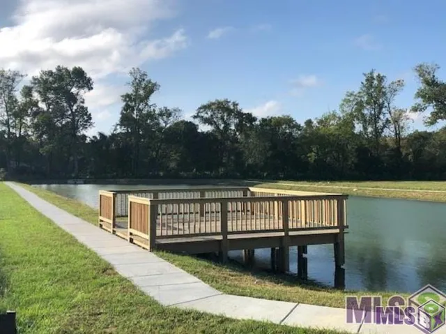 $235,900 | 17455 Berkshire Drive, Prairieville, LA 70769