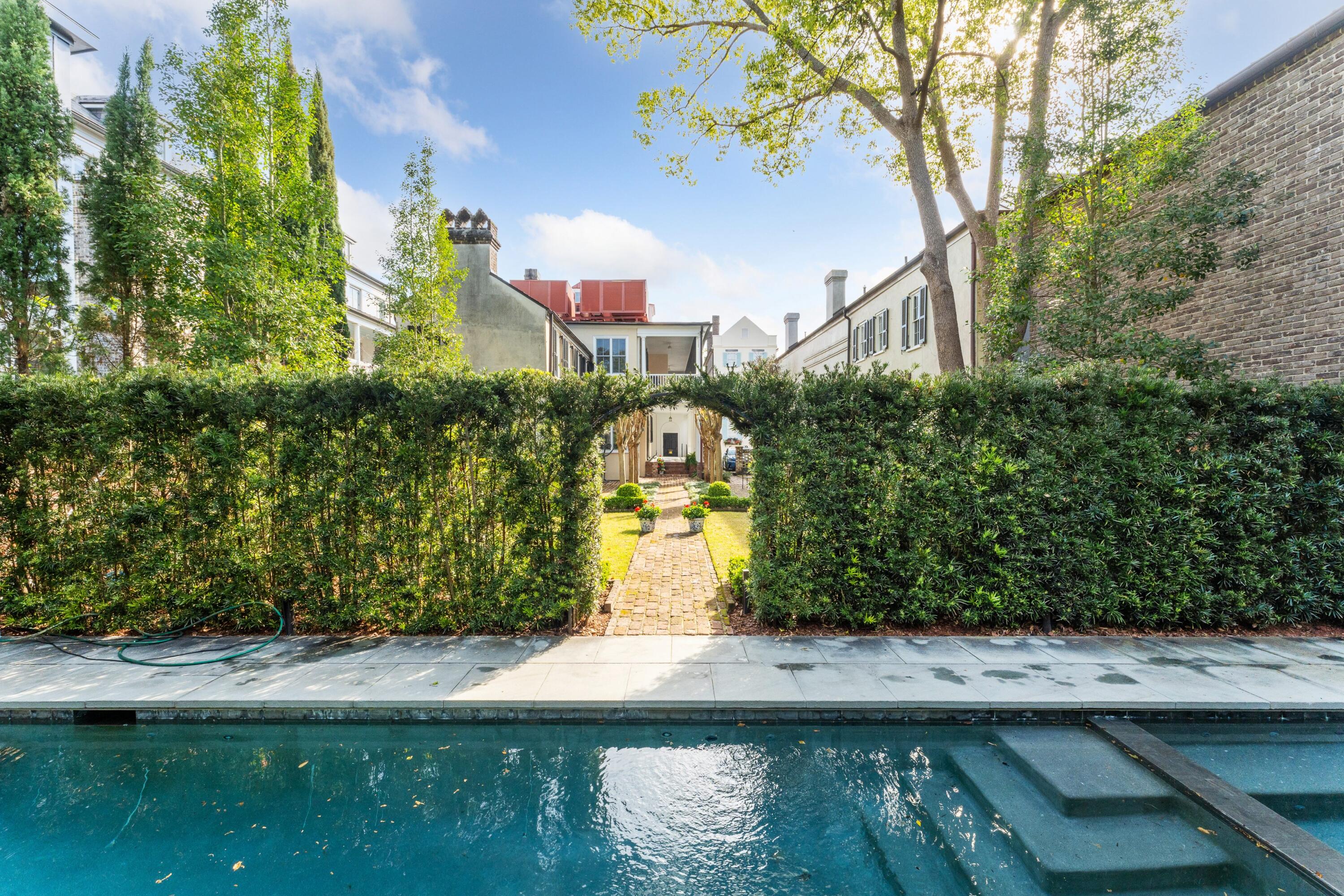 41 King Street Charleston, SC 29401 - Photo 2 of 56 2