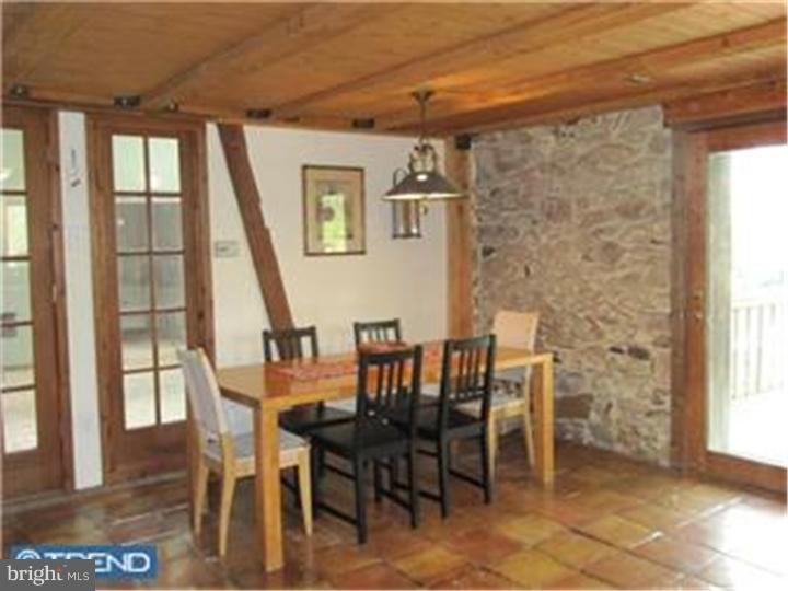481 Indian Run Road Glenmoore, PA 19343 - Photo 4 of 12 Kitchen