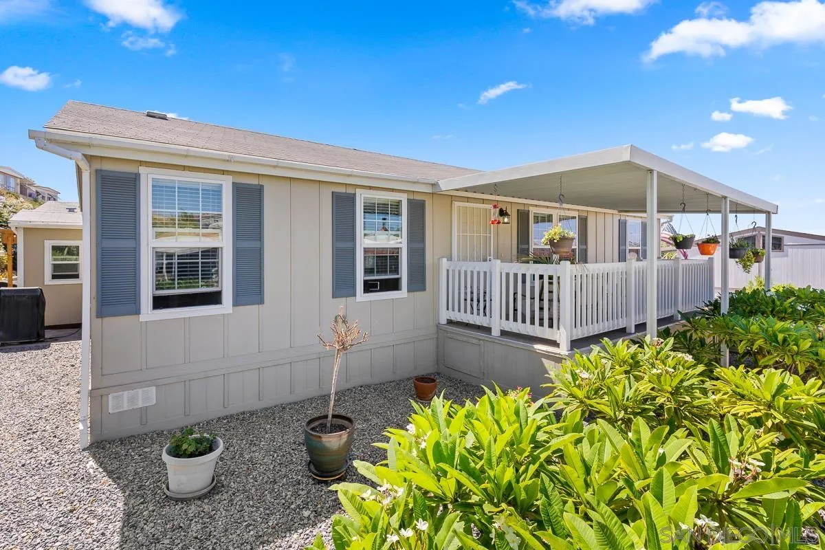 1815 Sweetwater Road, Unit 72 Spring Valley, CA 91977 - Photo 5 of 32 Gallery Image 5