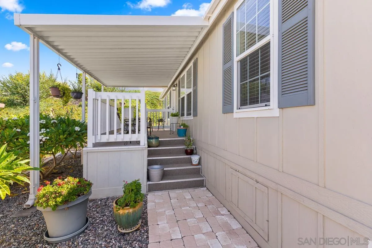 1815 Sweetwater Road, Unit 72 Spring Valley, CA 91977 - Photo 6 of 32 Gallery Image 6
