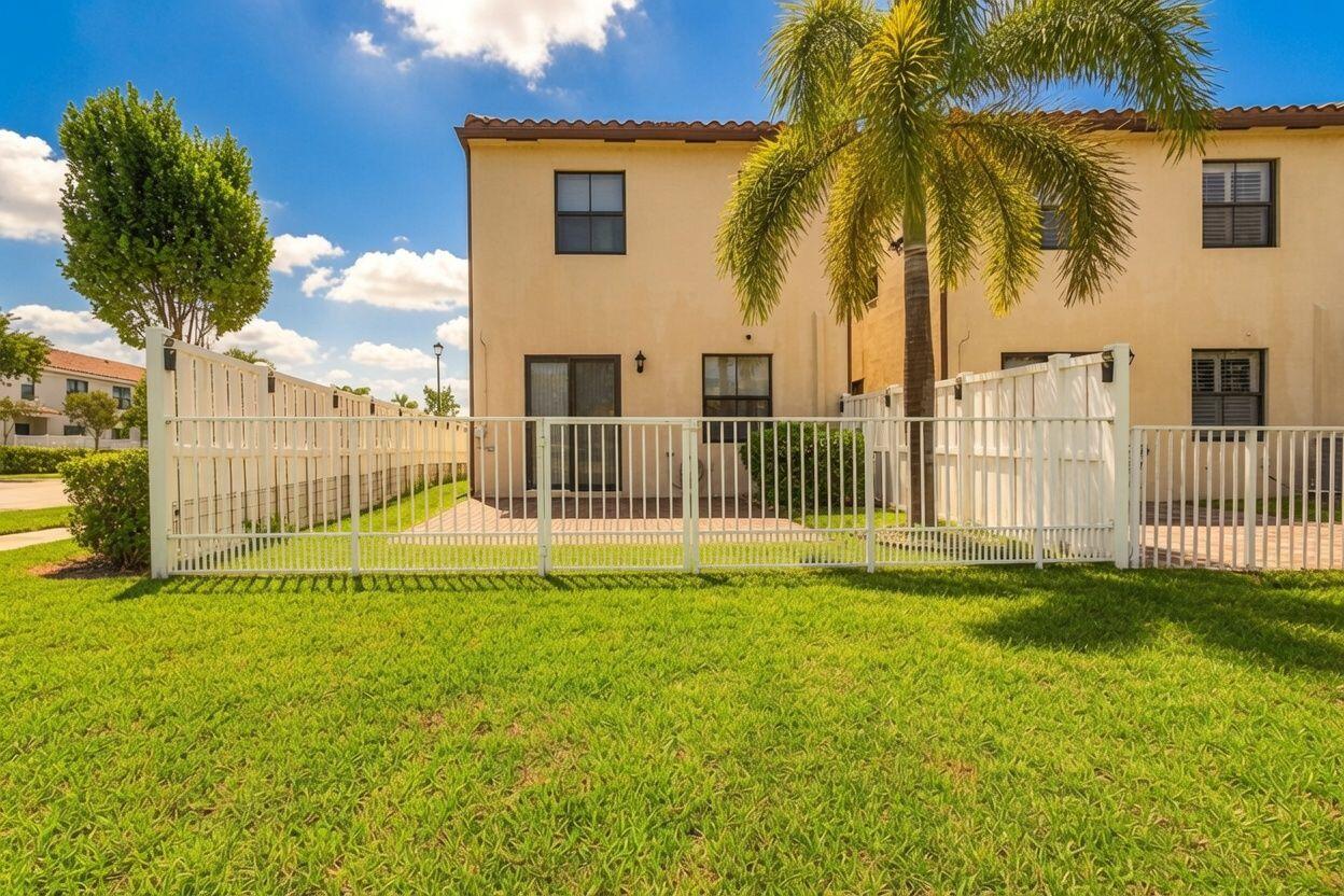 3002 Butternut Lane Riviera Beach, FL 33410 - Photo 7 of 45 12-web-or-mls-1ajRz