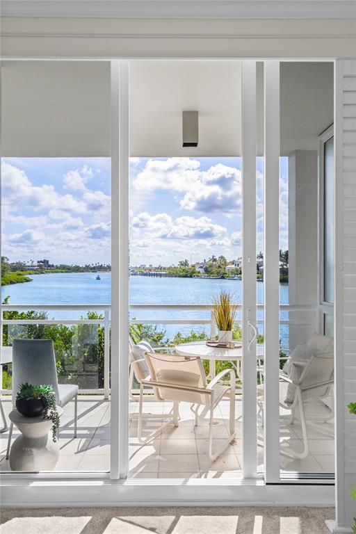 225 Sands Point Road, Unit 6103 Longboat Key, FL 34228 - Photo 11 of 35