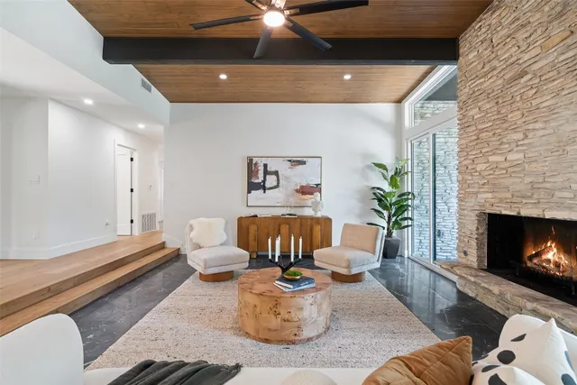 $1,895,000 | 3403 Cascadera Drive, Austin, TX 78731