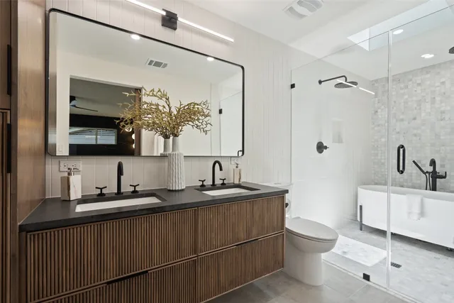 $1,895,000 | 3403 Cascadera Drive, Austin, TX 78731