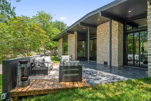 $1,895,000 | 3403 Cascadera Drive, Austin, TX 78731