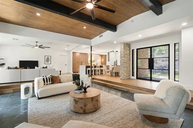 $1,895,000 | 3403 Cascadera Drive, Austin, TX 78731