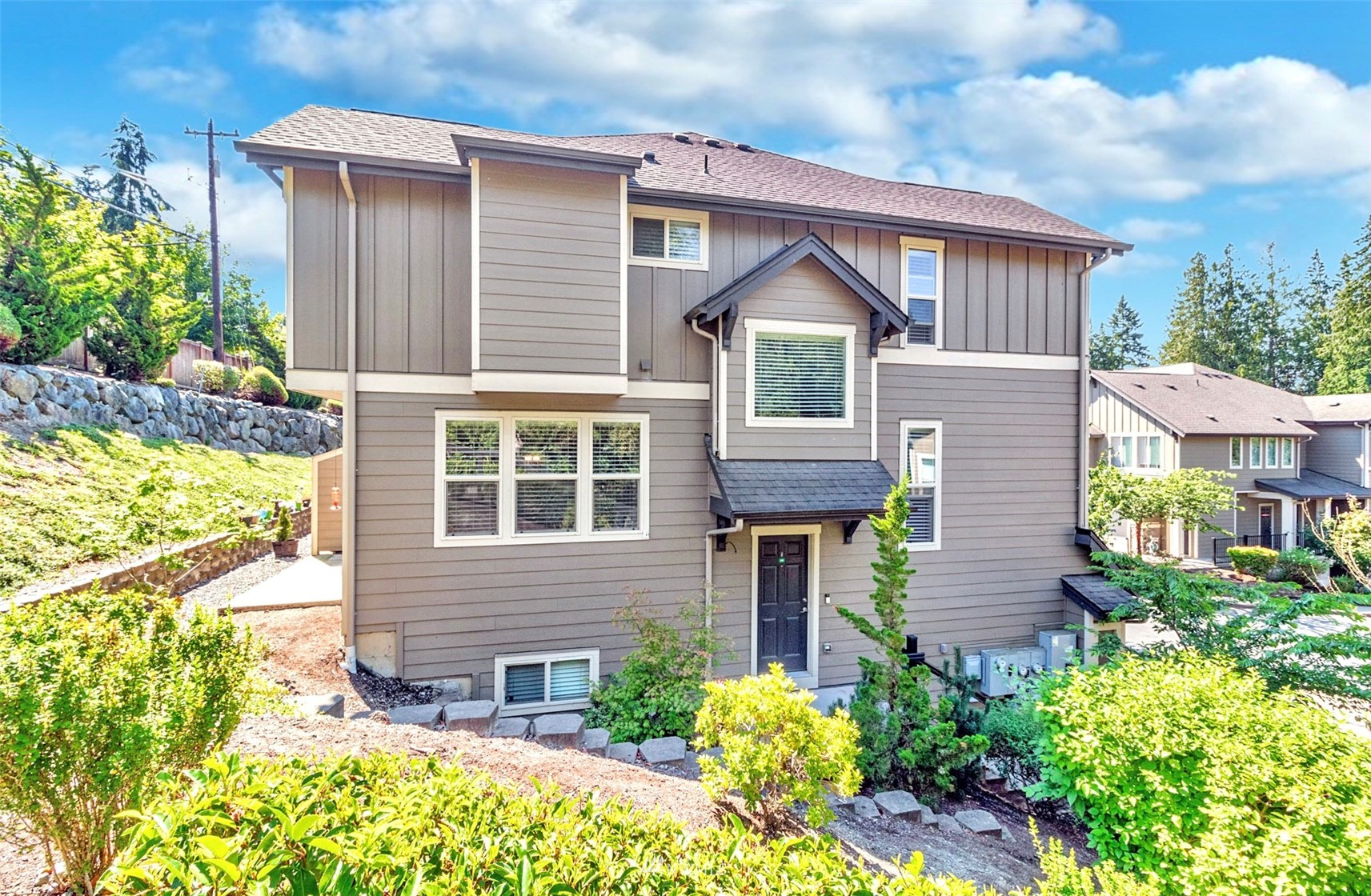1900 Weaver Road, Unit L101 Snohomish, WA 98290 - Photo 2 of 35 Gallery Image 2