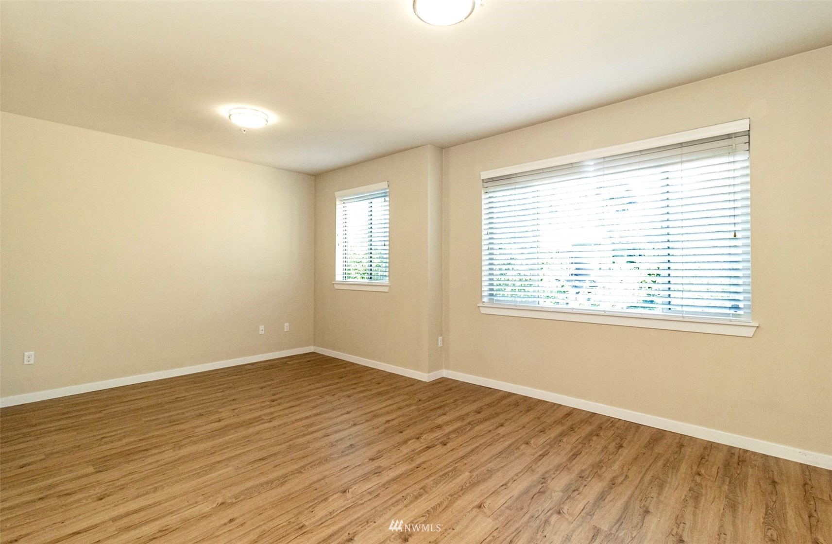 1900 Weaver Road, Unit L101 Snohomish, WA 98290 - Photo 23 of 35 Gallery Image 23