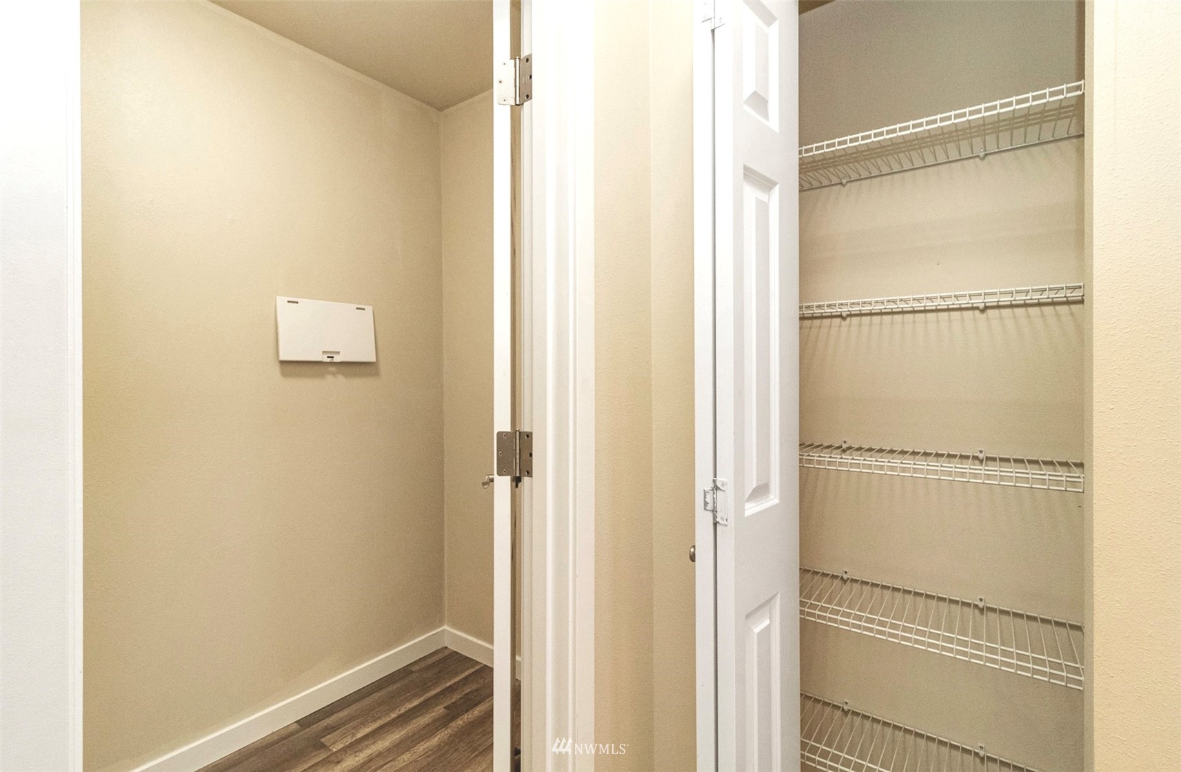 1900 Weaver Road, Unit L101 Snohomish, WA 98290 - Photo 28 of 35 Gallery Image 28
