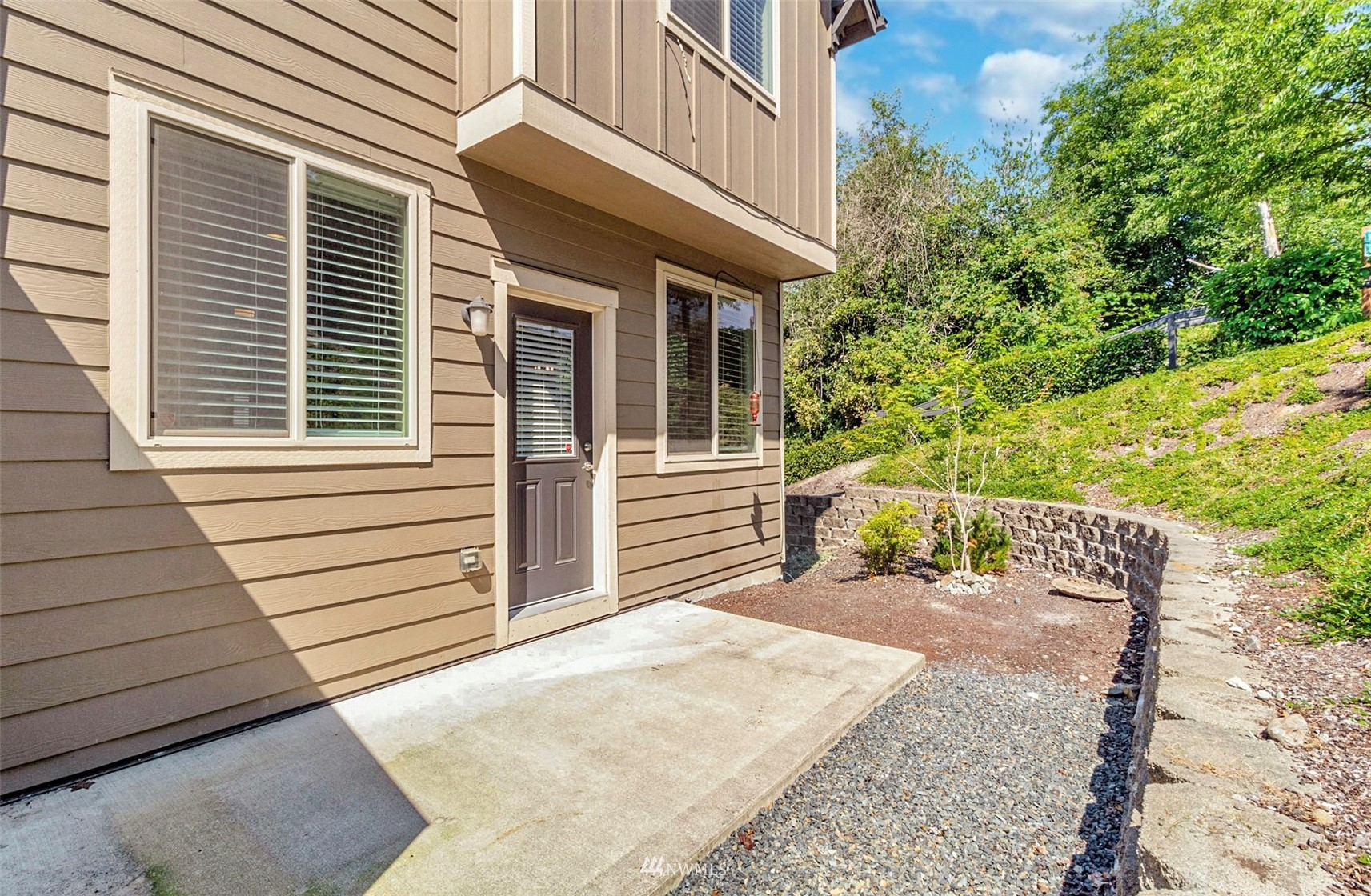 1900 Weaver Road, Unit L101 Snohomish, WA 98290 - Photo 6 of 35 Gallery Image 6