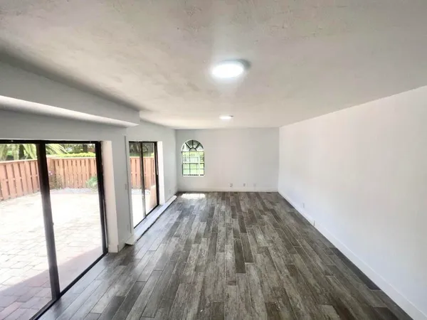 $3,200 | 8104 Severn Drive, Unit B, Boca Raton, FL 33433