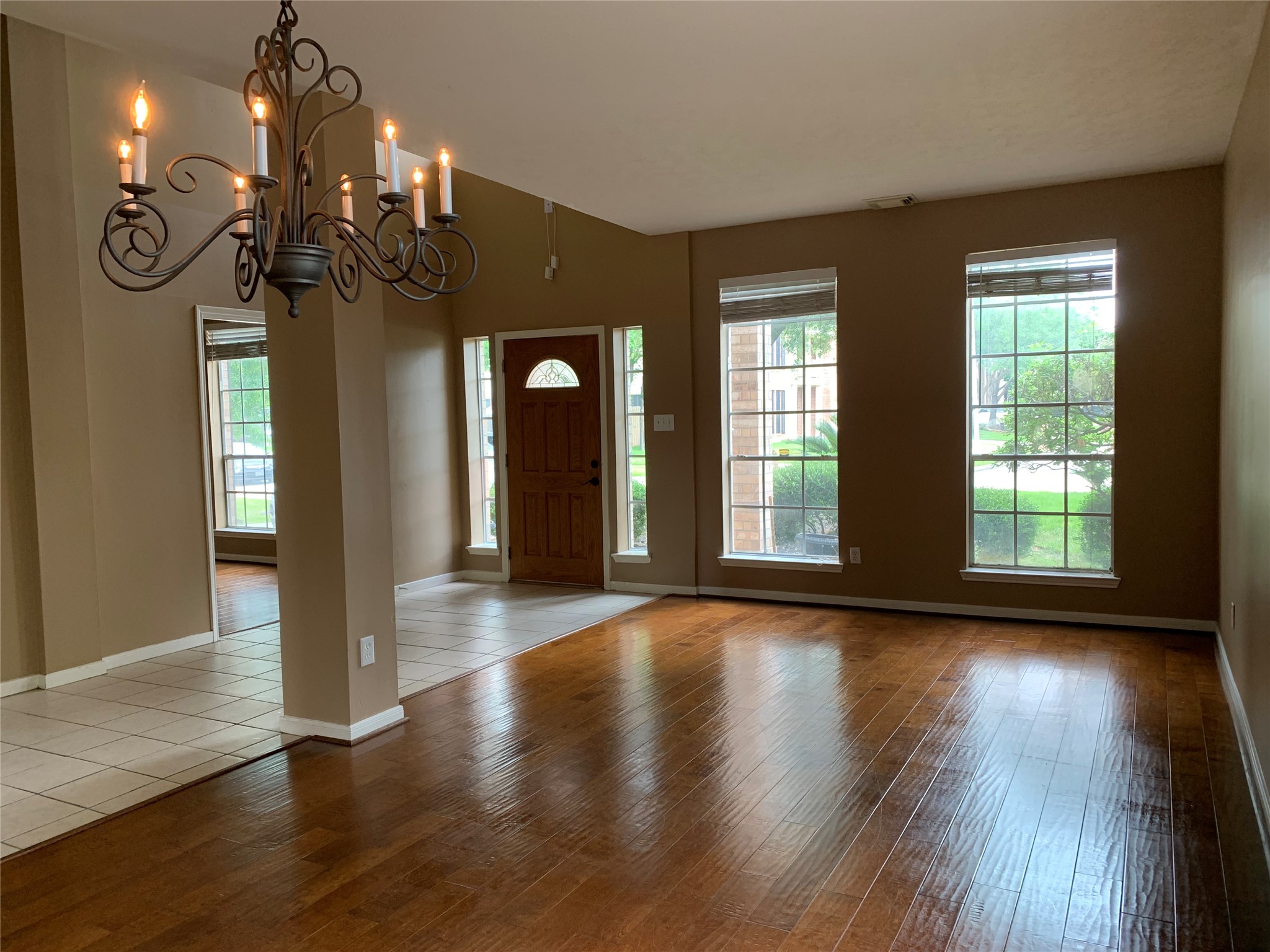20703 Riviere Lane Spring, TX 77388 - Photo 4 of 50
