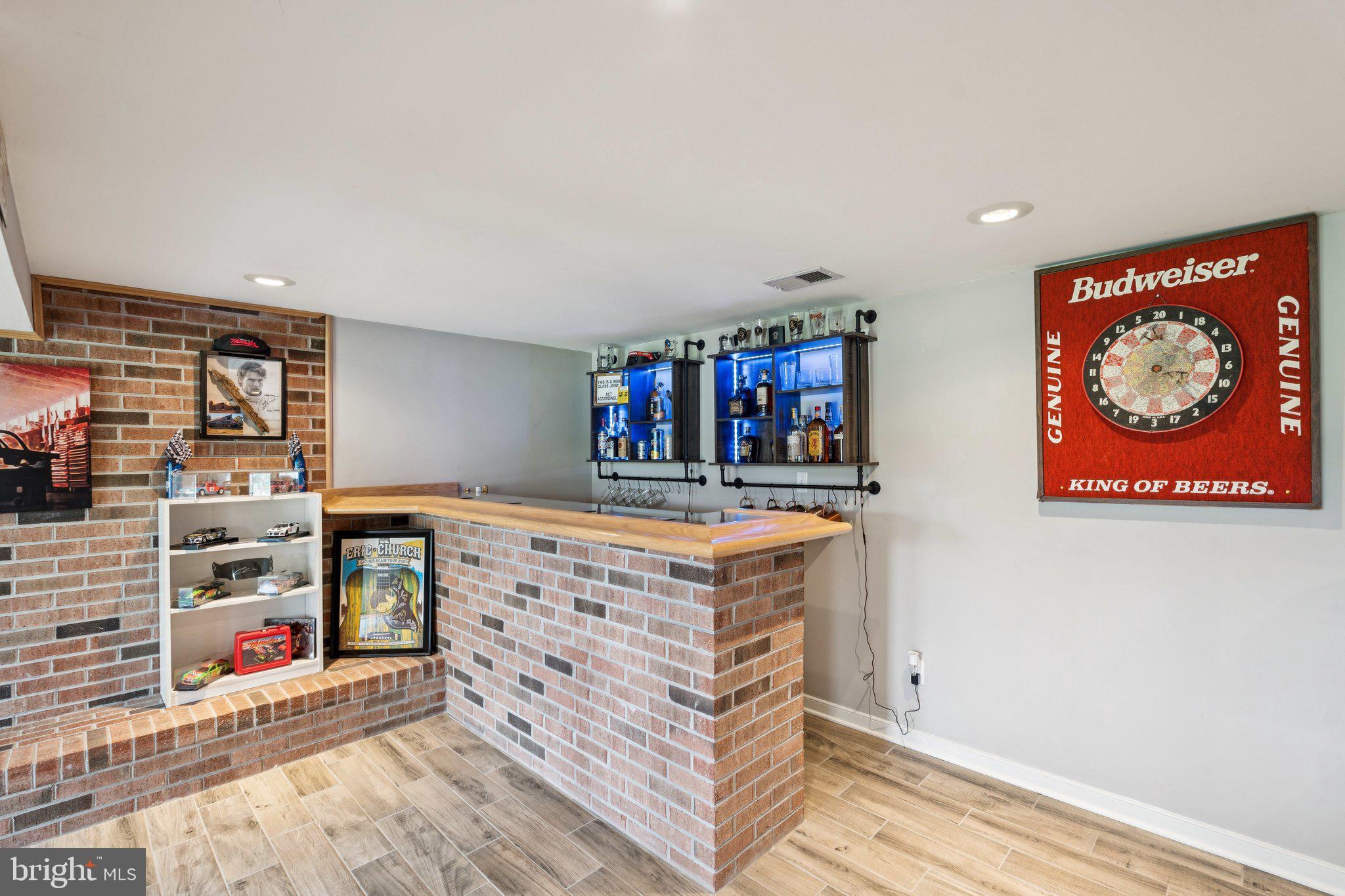 1039 Mountain View Road Fredericksburg, VA 22406 - Photo 22 of 49 Brick bar and built in shelving