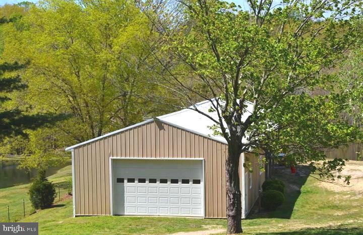 1039 Mountain View Road Fredericksburg, VA 22406 - Photo 3 of 49 Incredible detached 40x30 gar w/60ft carport