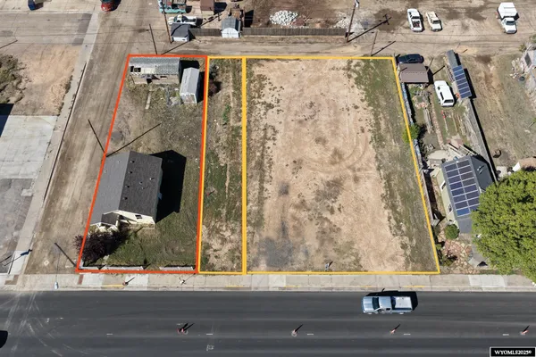 $150,000 | 1214-1218 South 3rd Street, Laramie, WY 82070