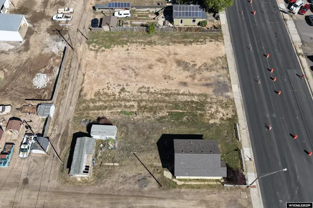 $150,000 | 1214-1218 South 3rd Street, Laramie, WY 82070