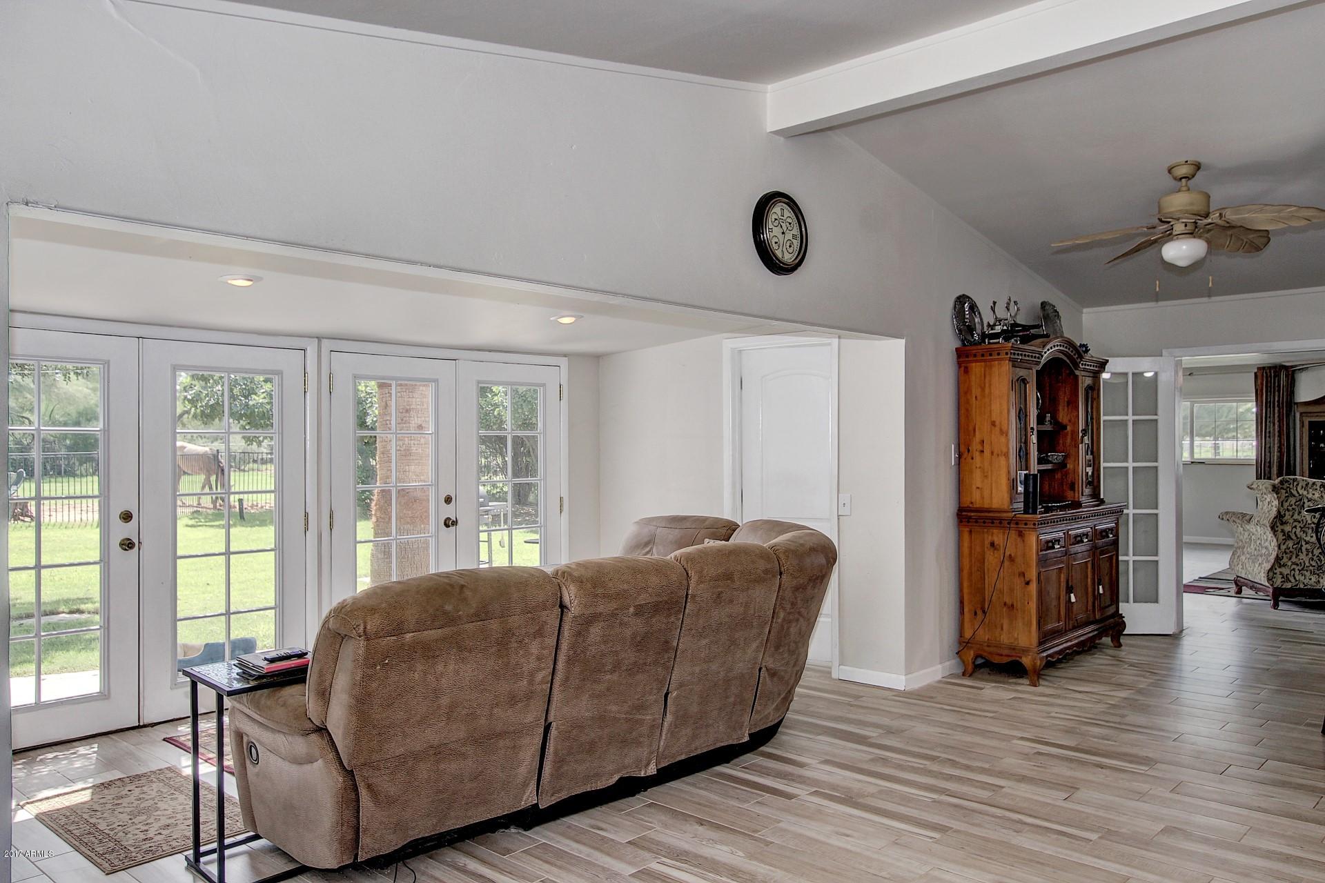 21047 South 156th Street Gilbert, AZ 85298 - Photo 11 of 53 156th (7)