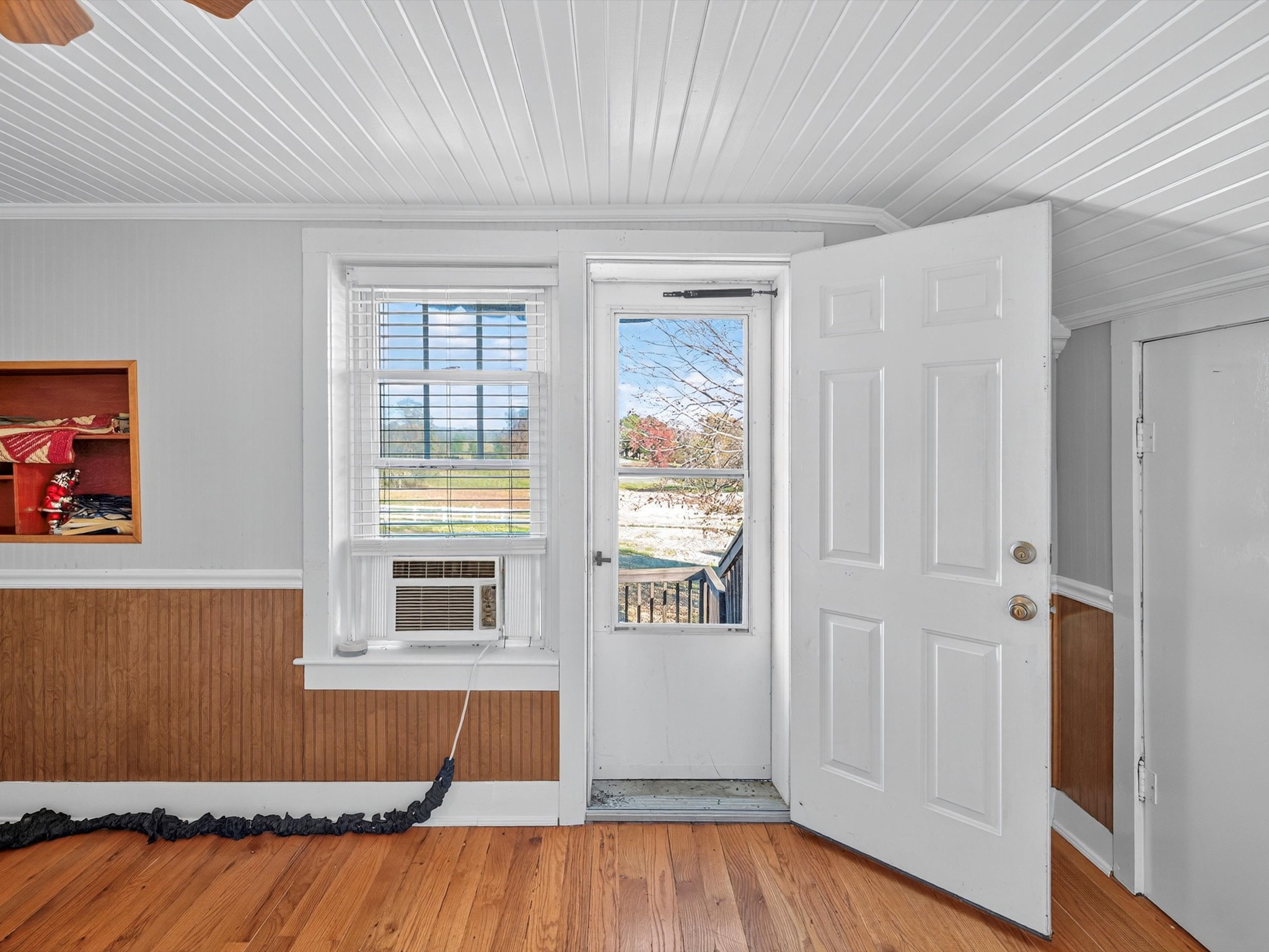275 Swift Lane Cunningham, TN 37052 - Photo 62 of 67 wooden floor in an empty room with a window