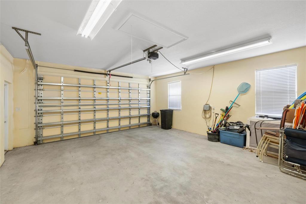 8069 Southwest Aviary Road Arcadia, FL 34269 - Photo 42 of 60 a view of a livingroom with furniture and a ceiling fan