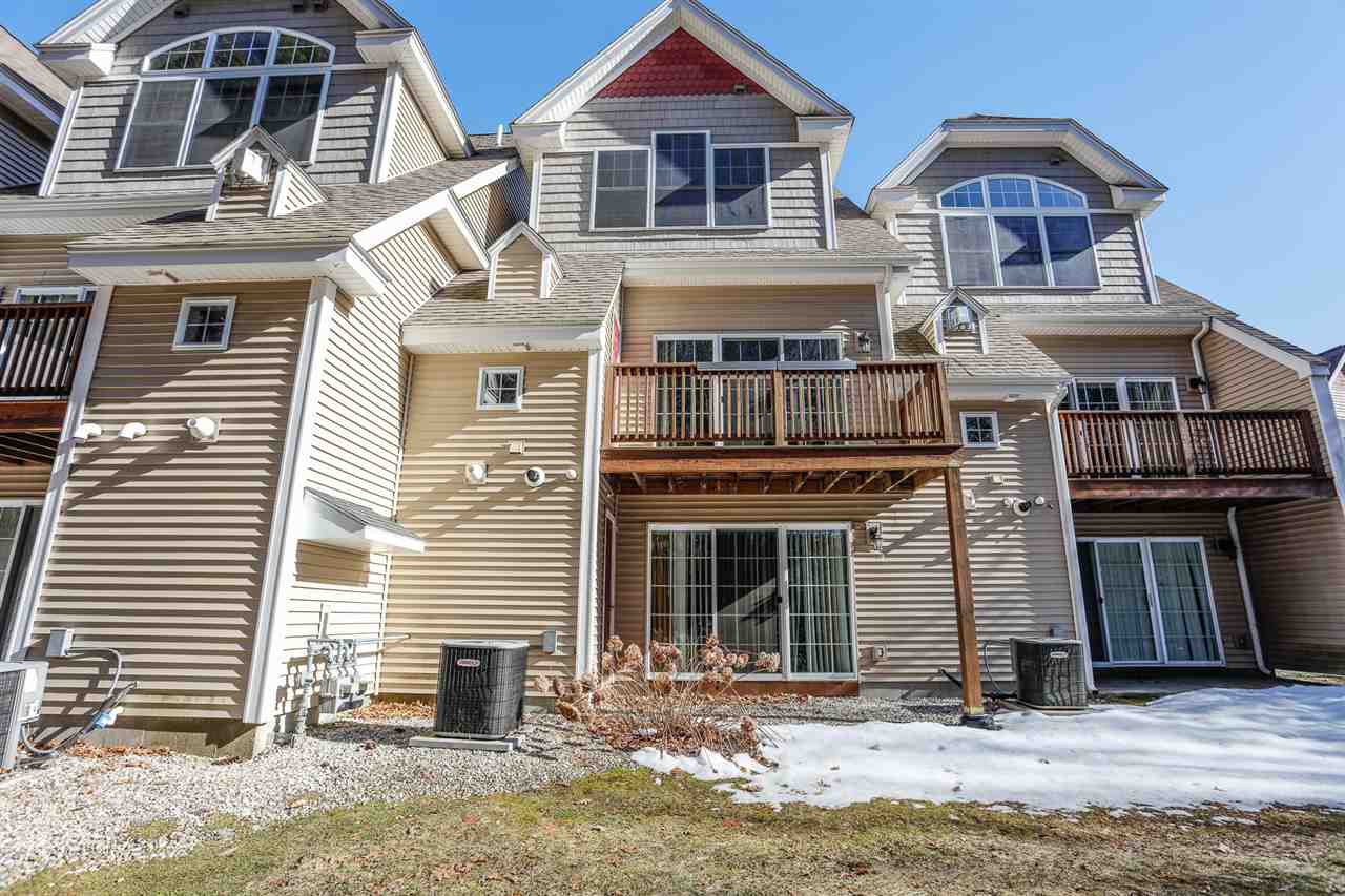 83 Hackett Hill Road Manchester, NH 03102 - Photo 2 of 33