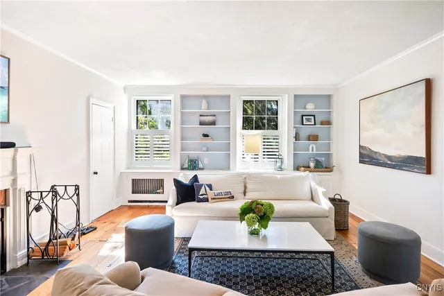 $4,900 | 31 State Street, Skaneateles, NY 13152