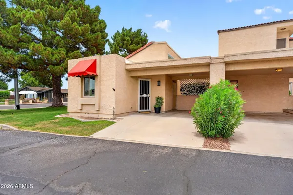 $279,000 | 10 East Coral Gables Drive, Phoenix, AZ 85022