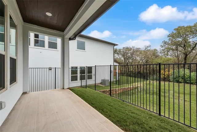 $450,000 | 444 Water's Edge Drive, Unit 721, Hickory Creek, TX 75065