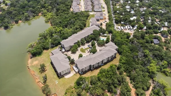 $450,000 | 444 Water's Edge Drive, Unit 721, Hickory Creek, TX 75065