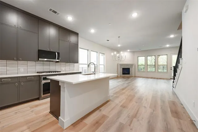 $450,000 | 444 Water's Edge Drive, Unit 721, Hickory Creek, TX 75065