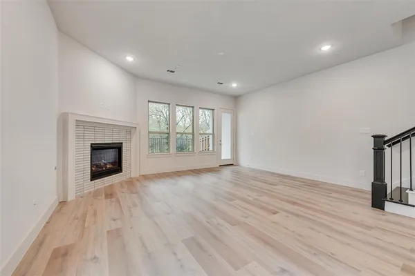 $450,000 | 444 Water's Edge Drive, Unit 721, Hickory Creek, TX 75065