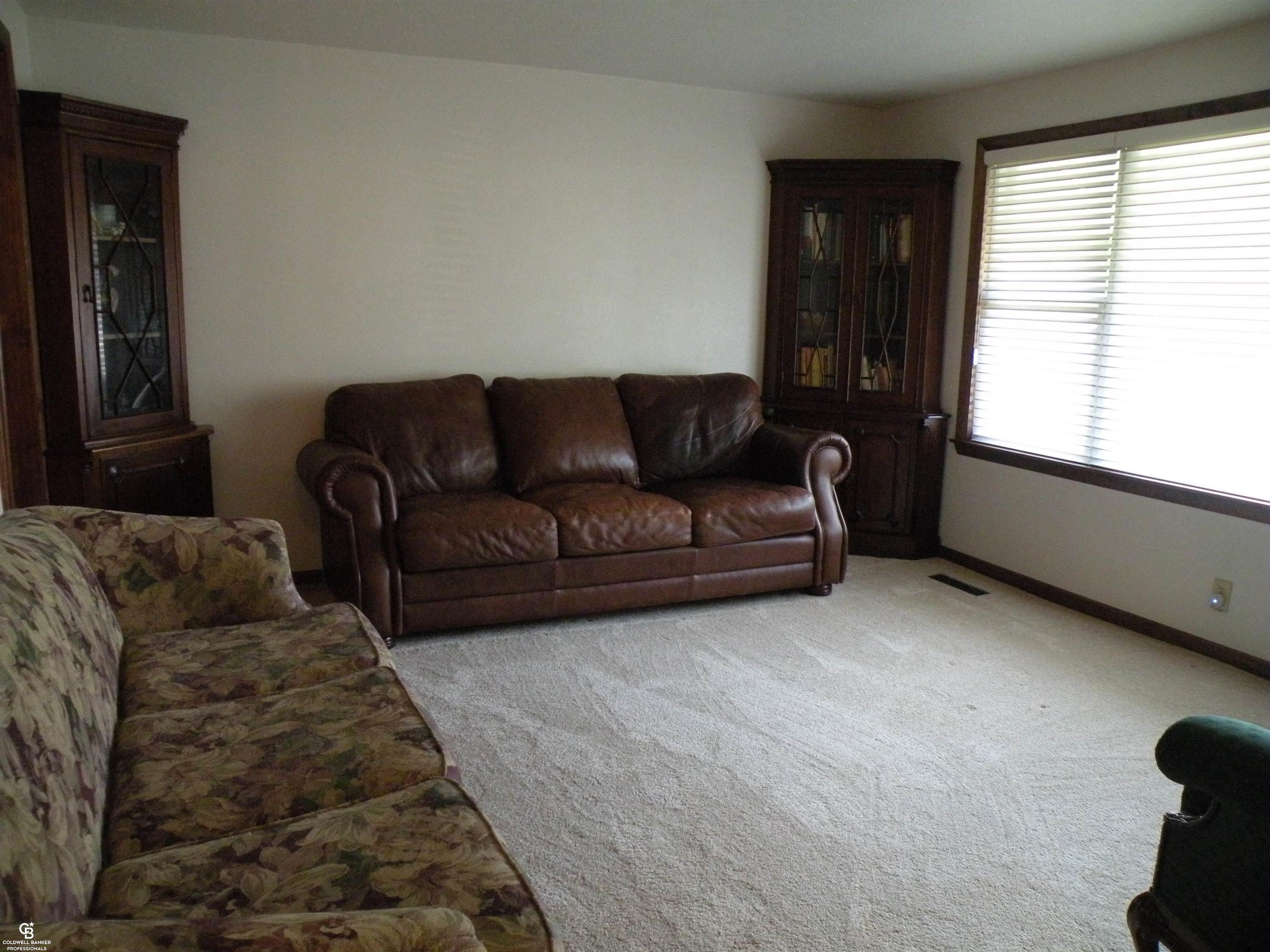 35410 Pound Road Richmond, MI 48062 - Photo 4 of 34 50118179-3.JPG