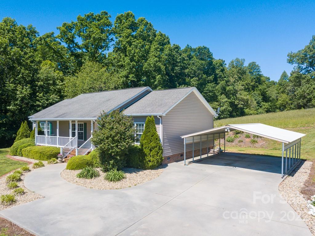 3056 Conley Road Morganton, NC 28655 - Photo 3 of 48 Gallery Image 3
