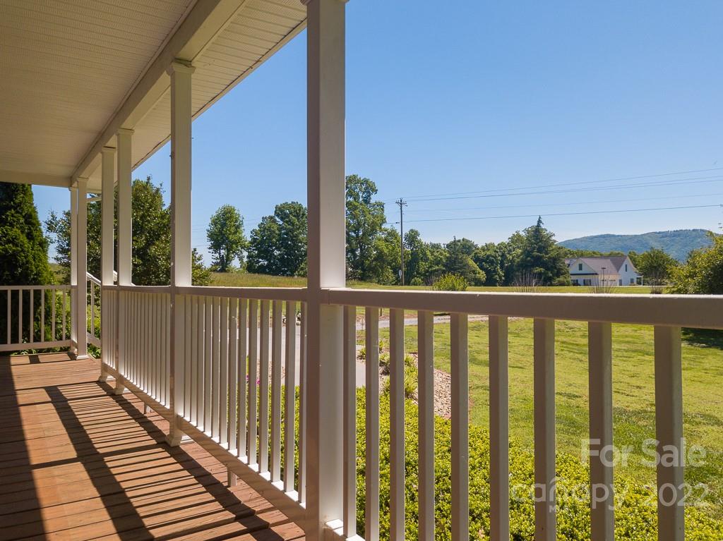 3056 Conley Road Morganton, NC 28655 - Photo 4 of 48 Gallery Image 4