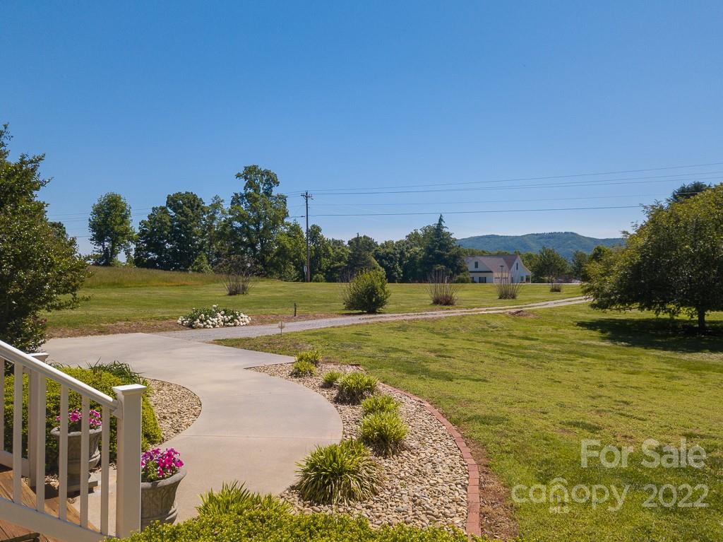 3056 Conley Road Morganton, NC 28655 - Photo 5 of 48 Gallery Image 5