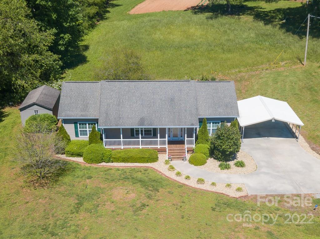 3056 Conley Road Morganton, NC 28655 - Photo 7 of 48 Gallery Image 7